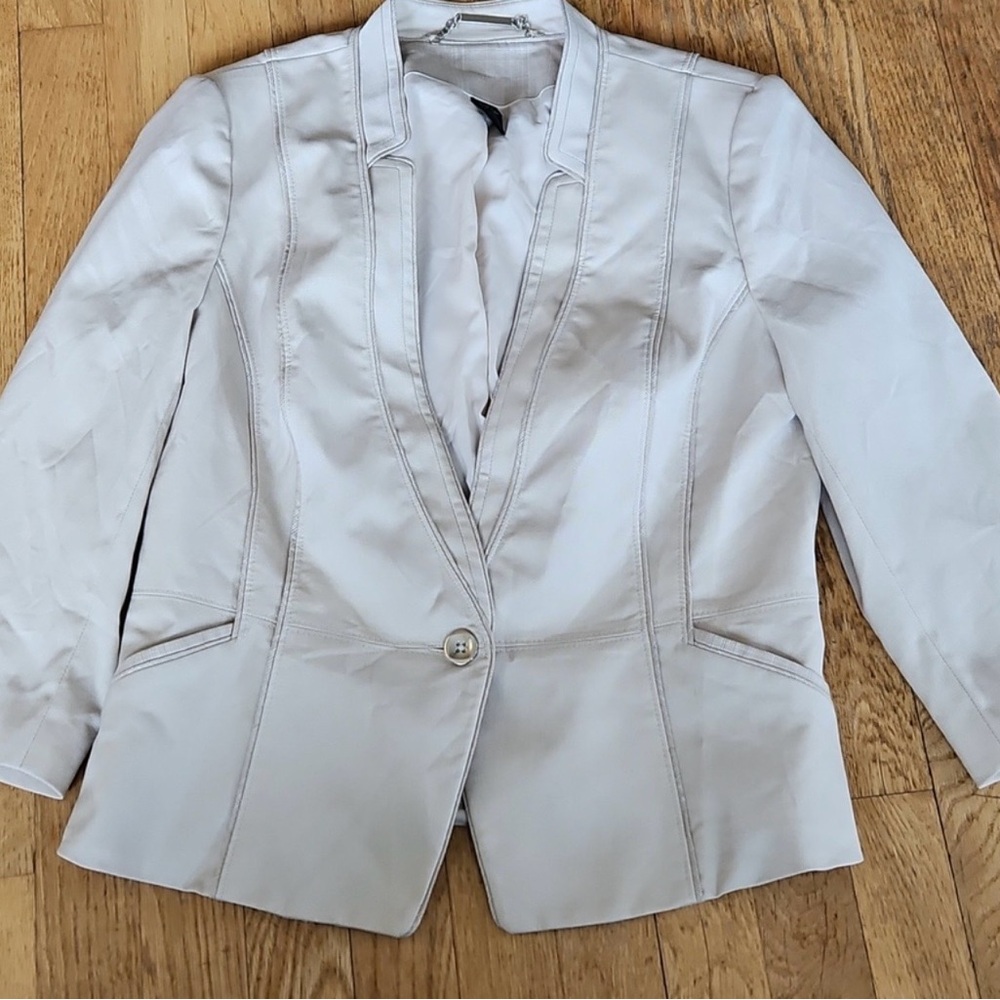 WHBM Cream Blazer 10